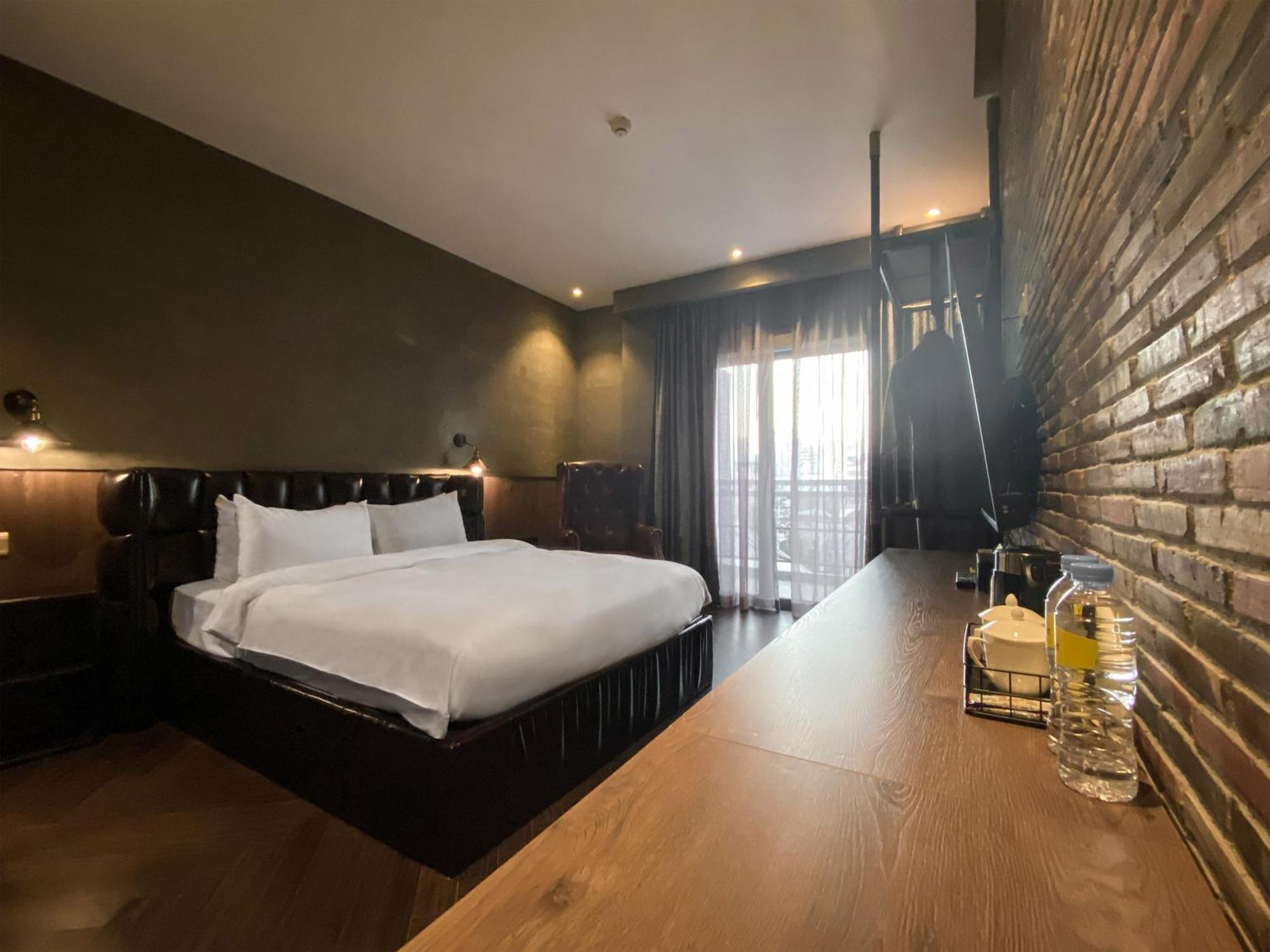 Check Inn Phnom Penh Bkk1 Luaran gambar