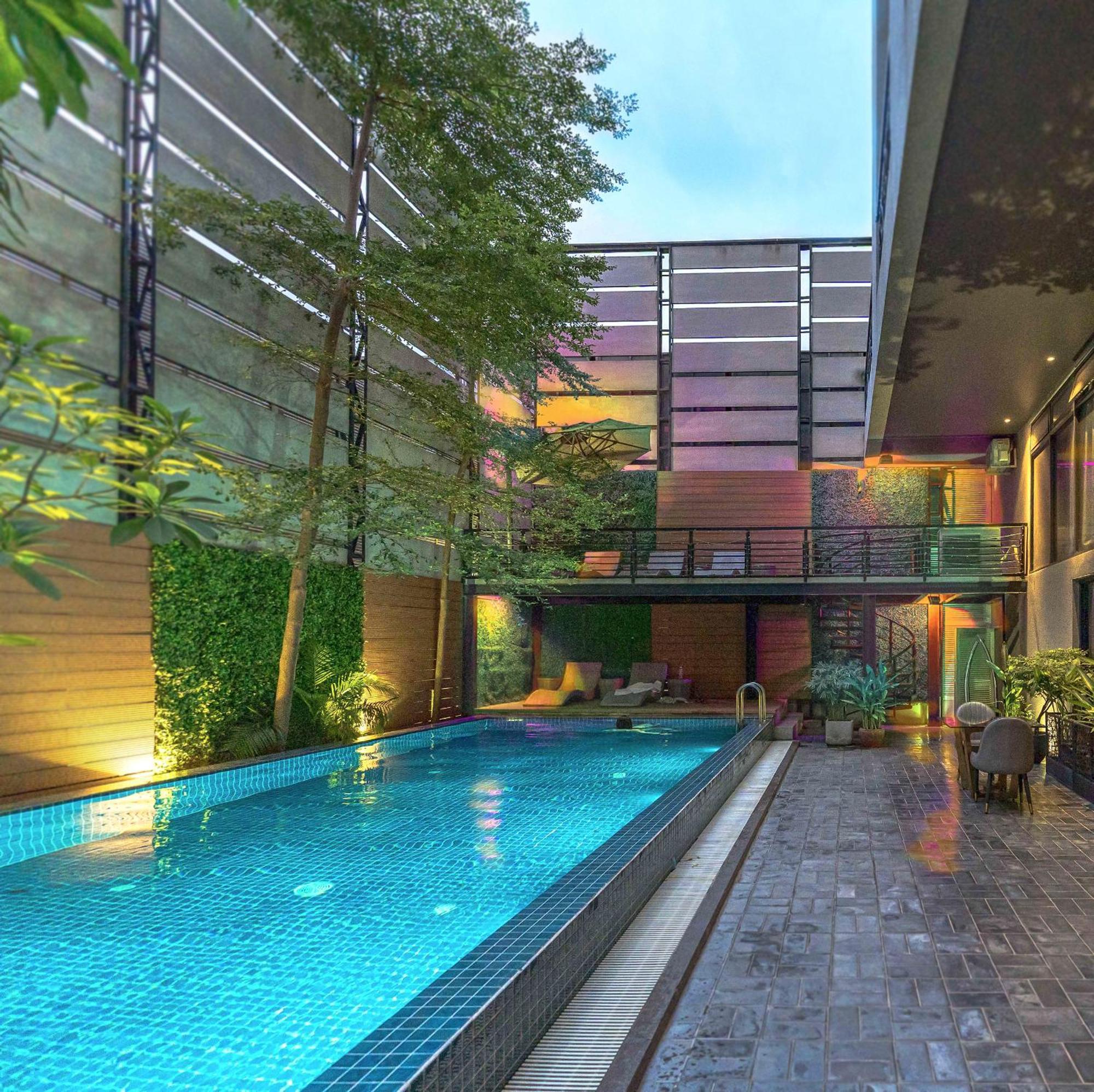 Check Inn Phnom Penh Bkk1 Luaran gambar